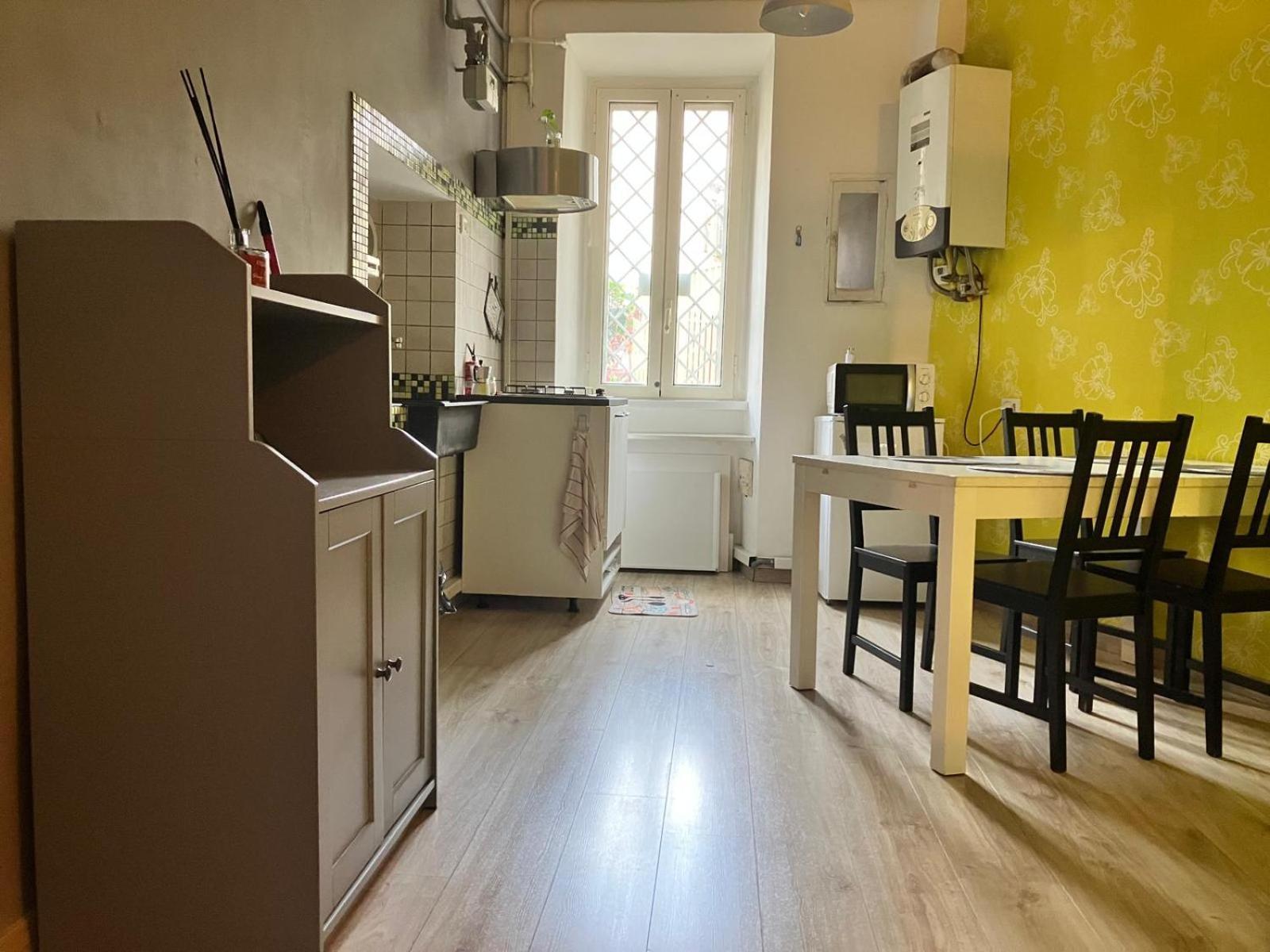 Casapigneto34 * Rom